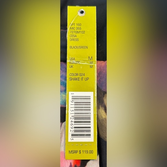 NWT Gianni Bini Vibrant, Chiffon, Tiered Floral Dress, Cold Shoulder Size Medium - Picture 13 of 16